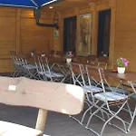 Bigger Hof - Wirtshaus Platzhirsch Am Jahnplatz