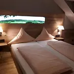 Hotel Bigger Hof - Wirtshaus Platzhirsch Am Jahnplatz
