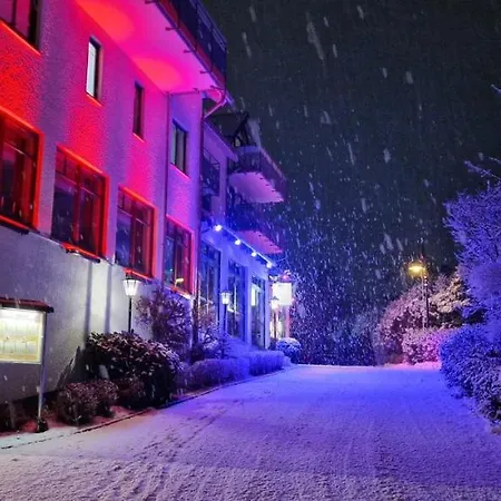 Bigger Hof - Wirtshaus Platzhirsch Am Jahnplatz