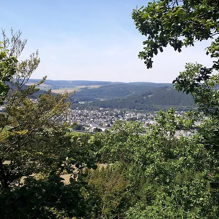 Bigger Hof - Wirtshaus Platzhirsch Am Jahnplatz Olsberg
