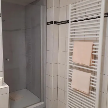 Bigger Hof - Wirtshaus Platzhirsch Am Jahnplatz 3*