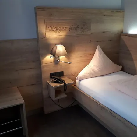 Bigger Hof - Wirtshaus Platzhirsch Am Jahnplatz ホテル 3*