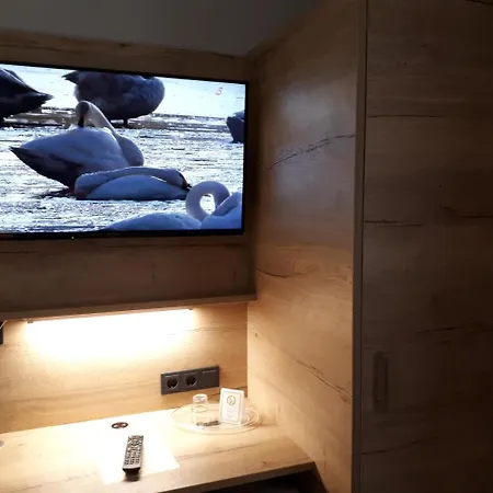 Bigger Hof - Wirtshaus Platzhirsch Am Jahnplatz Hotel 3*