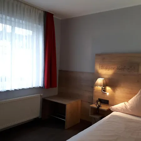 Bigger Hof - Wirtshaus Platzhirsch Am Jahnplatz ホテル 3*