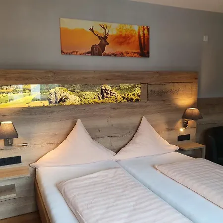 Bigger Hof - Wirtshaus Platzhirsch Am Jahnplatz ホテル 3*