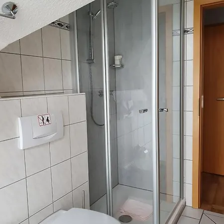 Bigger Hof - Wirtshaus Platzhirsch Am Jahnplatz ホテル 3*