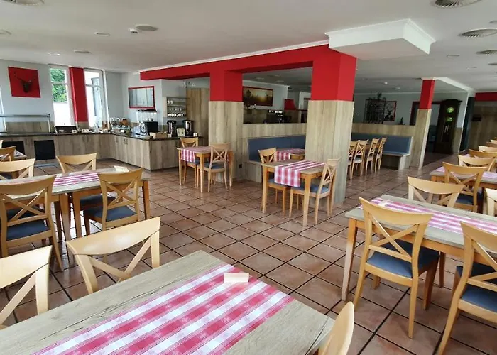 호텔 Bigger Hof - Wirtshaus Platzhirsch Am Jahnplatz