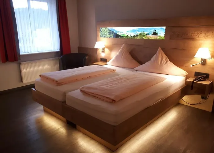 Bigger Hof - Wirtshaus Platzhirsch Am Jahnplatz אולסברג