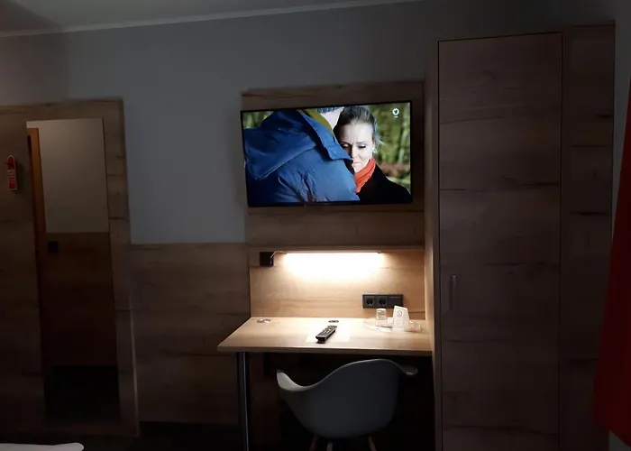 Bigger Hof - Wirtshaus Platzhirsch Am Jahnplatz Olsberg