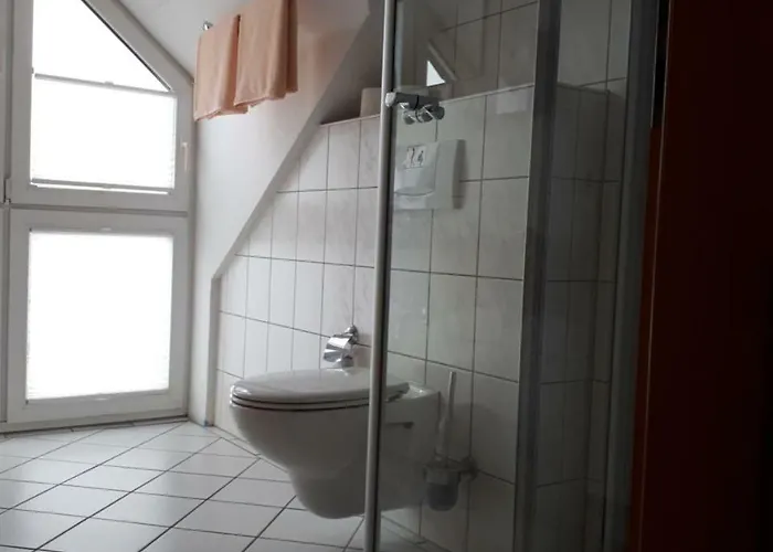 호텔 Bigger Hof - Wirtshaus Platzhirsch Am Jahnplatz