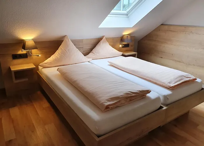 Bigger Hof - Wirtshaus Platzhirsch Am Jahnplatz