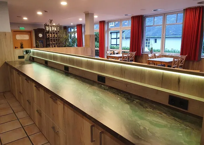 Bigger Hof - Wirtshaus Platzhirsch Am Jahnplatz 3* 올스버그